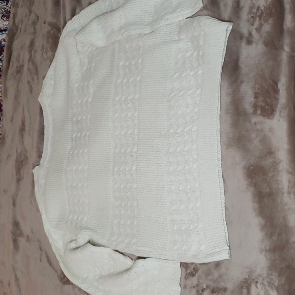 Cozy Casual. NWT. White Knit Sweater Crew Neckline Mixed Pattern Knit Size 2X/3X - Picture 11 of 16